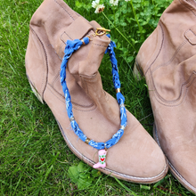 Load image into Gallery viewer, BANDANA NECKLACE