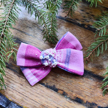 Load image into Gallery viewer, FANCY BOW