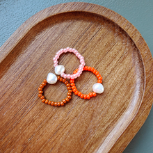 Load image into Gallery viewer, DAINTY PEARL RING