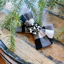 Load image into Gallery viewer, FANCY BOW