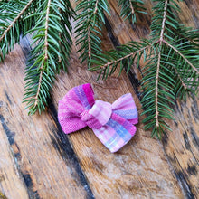 Load image into Gallery viewer, SMALL HAIR BOW CLIP
