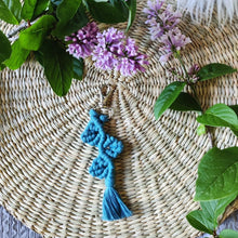 Load image into Gallery viewer, Grapevine Macramé Keychain in colour Teal, lilacs on the sides.
